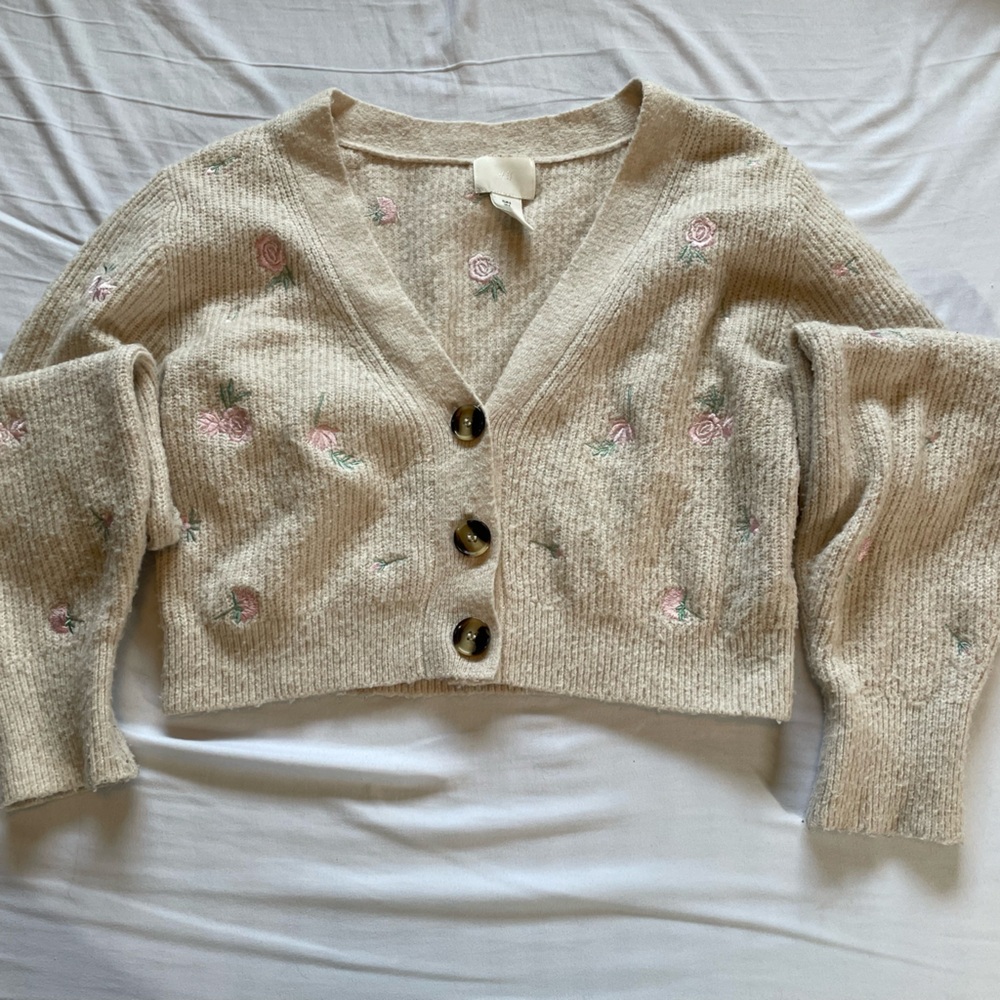 H&M Cream Knit Cardigan with Pink Floral Detail